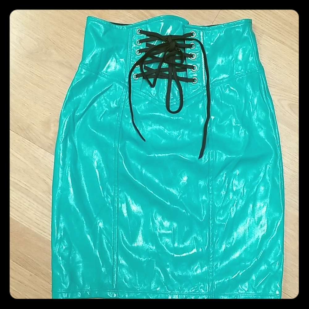 Vinyl lip service fetish skirt